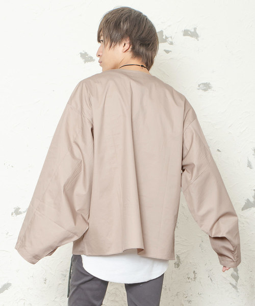 MinoriTY（マイノリティ）の「バルーン袖Vネックシャツ（シャツ/ブラウス・メンズ・ブラック/ベージュ・M/L）」の5枚目の写真