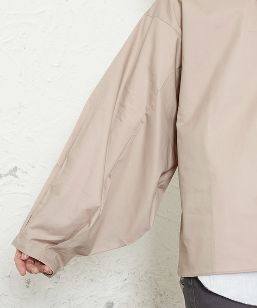 MinoriTY（マイノリティ）の「バルーン袖Vネックシャツ（シャツ/ブラウス・メンズ・ブラック/ベージュ・M/L）」の10枚目の写真