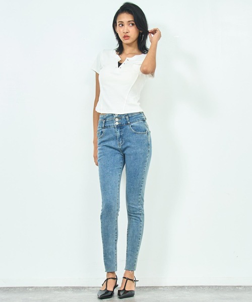 ANAP（アナップ）の「ハイウエストデニムスキニーパンツ（デニムパンツ・レディース・ブラック/ブルー/スミクロ/ライトブルー・S/M/L）」の12枚目の写真