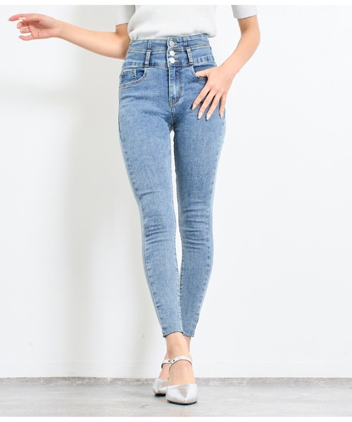 ANAP（アナップ）の「ハイウエストデニムスキニーパンツ（デニムパンツ・レディース・ブラック/ブルー/スミクロ/ライトブルー・S/M/L）」の17枚目の写真