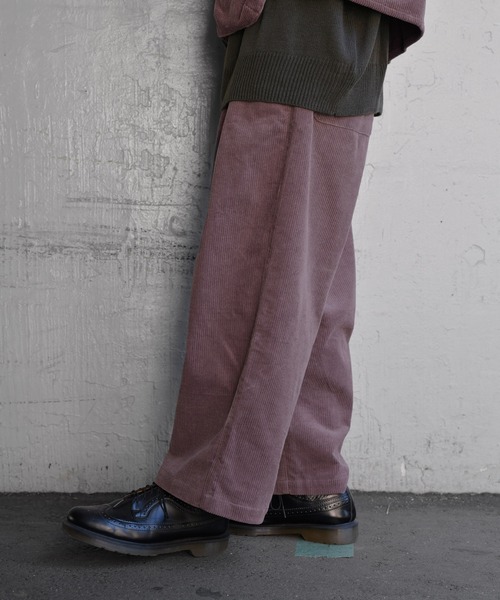 kutir(クティール)の「コーデュロイワンタックワイドパンツ(その他パンツ・メンズ・ダークパープル/ダークブラウン・MEDIUM/LARGE)」の15枚目の写真
