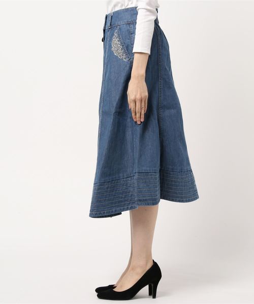 axes femme（アクシーズファム）の「前ボタントラペーズスカート（スカート・レディース・ブラック/インディゴブルー/ワンウォッシュ・MEDIUM）」の4枚目の写真