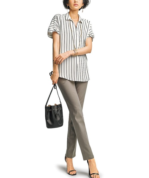 BELLUNA PLUS(ベルーナ)の「冷感ストレッチ美脚パンツ股下73cm(その他パンツ・レディース・ブラック/オフホワイト/オリーブ/グレー系その他/グレー系その他2/サンドベージュ/グレー系その他3/グレー/グレイッシュブルー/ベージュ・SMALL/MEDIUM/LARGE/X-LARGE)」の14枚目の写真