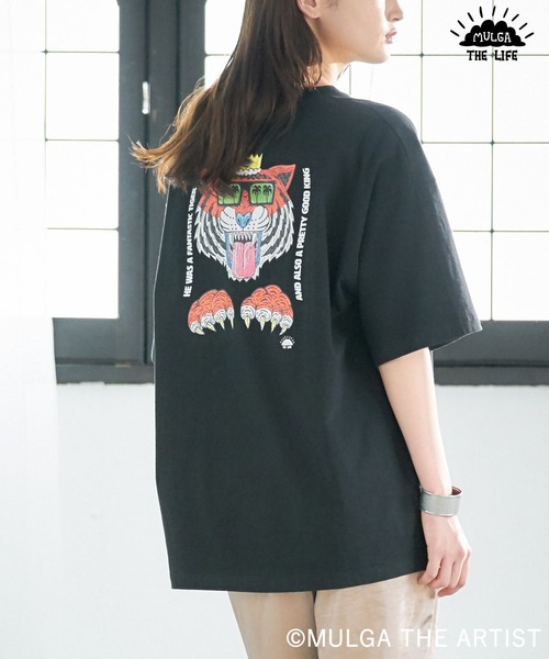 MULGA（モルガ）の「MULGA/モルガ 別注 ビッグシルエット ロゴ刺繍/背面プリント 半袖Tee（Tシャツ/カットソー・メンズ・ホワイト/ブラック/ベージュ/ホワイト系その他/ブラック系その他/ベージュ系その他/ホワイト系その他2/ホワイト系その他3/ブラック系その他2/ブラック系その他3/ベージュ系その他2/ベージュ系その他3・FREE）」の5枚目の写真