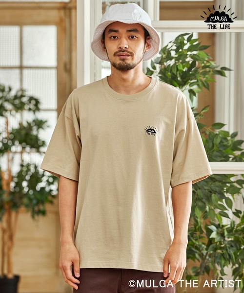 MULGA（モルガ）の「MULGA/モルガ 別注 ビッグシルエット ロゴ刺繍/背面プリント 半袖Tee（Tシャツ/カットソー・メンズ・ホワイト/ブラック/ベージュ/ホワイト系その他/ブラック系その他/ベージュ系その他/ホワイト系その他2/ホワイト系その他3/ブラック系その他2/ブラック系その他3/ベージュ系その他2/ベージュ系その他3・FREE）」の20枚目の写真
