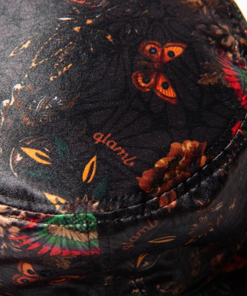 glamb(グラム)の「Corduroy reversible bucket hat / コーデュロイリバーシブルバケットハット(ハット・メンズ・ベージュ/ブラック・M/L)」の5枚目の写真