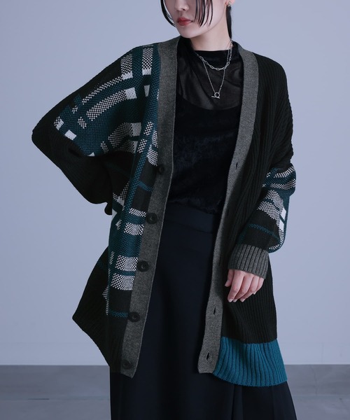 kOhAKU（コハク）の「『アシメチェック柄ニットカーディガン』（カーディガン/ボレロ・レディース・ブラック・1/2）」の13枚目の写真