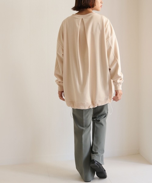 HER CLOSET(ハークローゼット)の「【HERCLOSET】ミニ裏毛ドロストビッグシルエットスウェット(スウェット・レディース・ブラック/ライトカーキ/ライトパープル/ライトイエロー/ライトベージュ/グレイッシュブルー・M)」の10枚目の写真