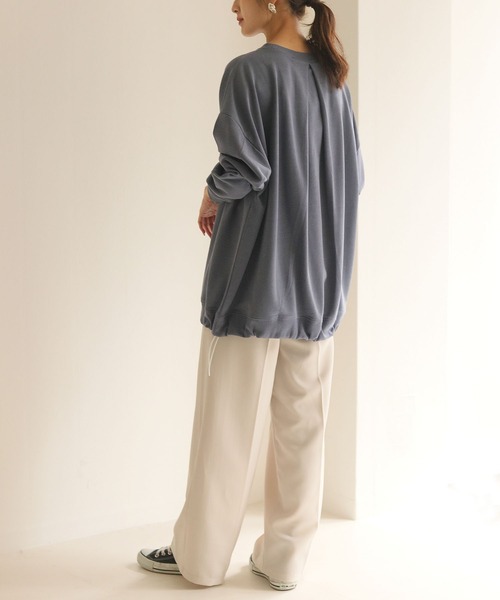 HER CLOSET(ハークローゼット)の「【HERCLOSET】ミニ裏毛ドロストビッグシルエットスウェット(スウェット・レディース・ブラック/ライトカーキ/ライトパープル/ライトイエロー/ライトベージュ/グレイッシュブルー・M)」の16枚目の写真
