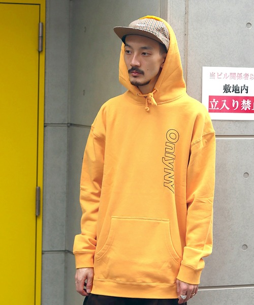 ONLY NY（オンリーニューヨーク）の「【ONLY NY / オンリーニューヨーク】 CORE LOGO OUTLINE HOODIE（パーカー・メンズ・ブラック/ボルドー/マスタード・MEDIUM/LARGE/X-LARGE）」の3枚目の写真