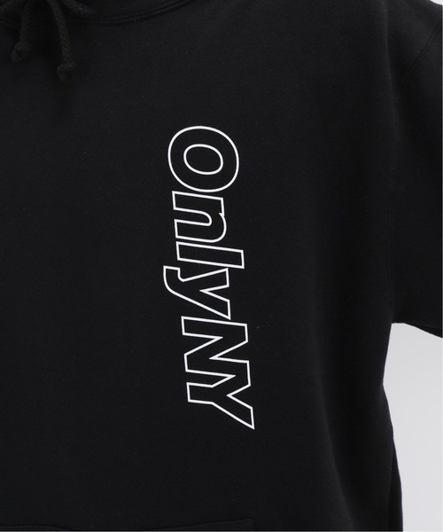 ONLY NY（オンリーニューヨーク）の「【ONLY NY / オンリーニューヨーク】 CORE LOGO OUTLINE HOODIE（パーカー・メンズ・ブラック/ボルドー/マスタード・MEDIUM/LARGE/X-LARGE）」の12枚目の写真