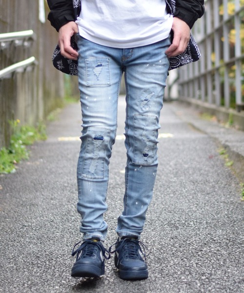 DANKE SCHON（ダンケシェーン）の「DankeSchon/ダンケシェーン/リペアデニムパンツ（デニムパンツ・メンズ・ブラック/ブルー・LARGE/SMALL/X-LARGE/MEDIUM）」の2枚目の写真
