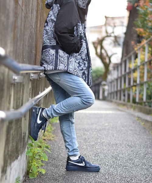 DANKE SCHON（ダンケシェーン）の「DankeSchon/ダンケシェーン/リペアデニムパンツ（デニムパンツ・メンズ・ブラック/ブルー・LARGE/SMALL/X-LARGE/MEDIUM）」の3枚目の写真