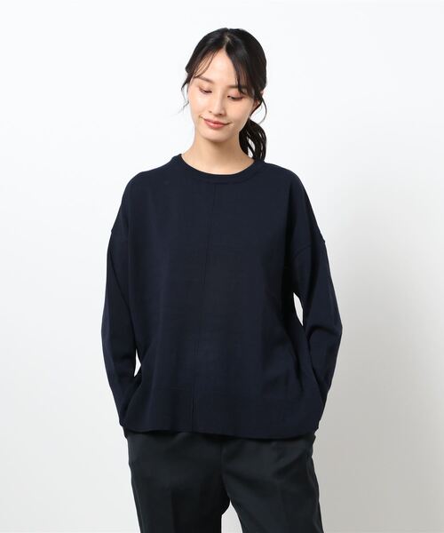 Te chichi TERRASSE(テチチテラス)の「バックスリットクループルオーバー(ニット/セーター・レディース・グレー/ライトベージュ/ネイビー/ピンク・フリ-)」の3枚目の写真