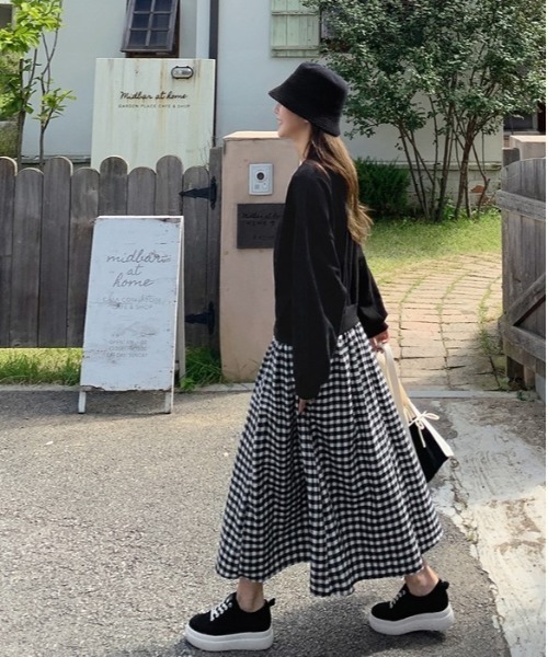 mayblue(メイブルー)の「MAYBLUE ギンガムチェックドッキングワンピース(ワンピース・レディース・ブラック・FREE)」の5枚目の写真