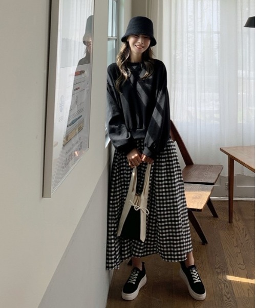 mayblue(メイブルー)の「MAYBLUE ギンガムチェックドッキングワンピース(ワンピース・レディース・ブラック・FREE)」の4枚目の写真