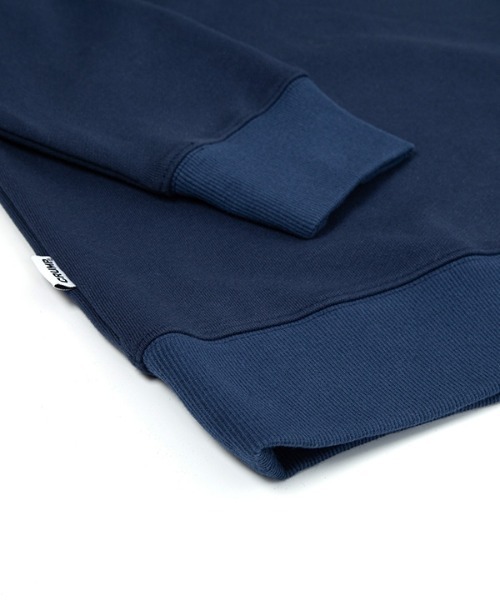 crump(クランプ)の「【crump 】クラシックスウェットシャツ(パーカー・レディース・ブラック/ネイビー・MEDIUM/LARGE)」の4枚目の写真