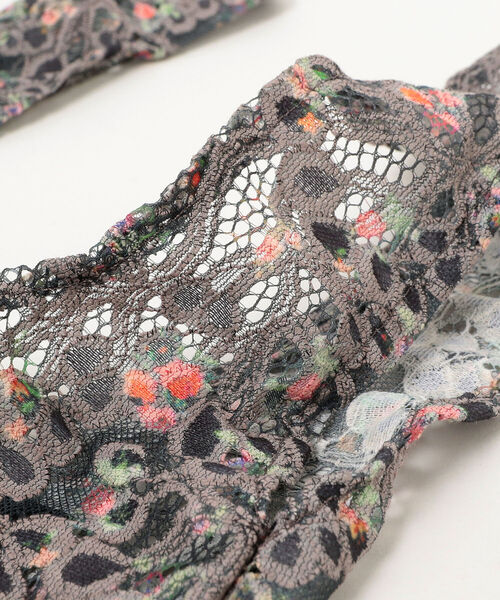 Ray BEAMS（レイビームス）の「HEY！Mrs ROSE × Ray BEAMS / 別注 ミニ レース プリント バッグ（トートバッグ・レディース・チャコールグレー/マスタード・ONE SIZE）」の5枚目の写真