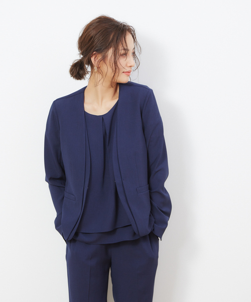abahouse mavie（アバハウスマヴィ）の「【追加生産】【セットアップ対応】ecru ストレッチノーカラ－ジャケット（ノーカラージャケット・レディース・ネイビー/ブラック/グレイッシュベージュ・38/36）」の3枚目の写真