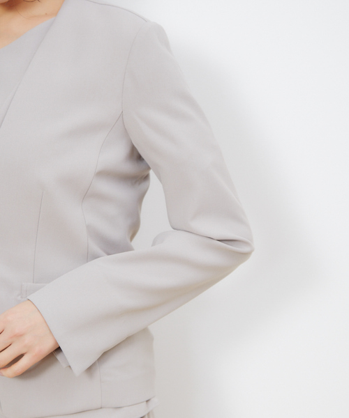 abahouse mavie（アバハウスマヴィ）の「【追加生産】【セットアップ対応】ecru ストレッチノーカラ－ジャケット（ノーカラージャケット・レディース・ネイビー/ブラック/グレイッシュベージュ・38/36）」の11枚目の写真