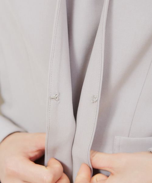 abahouse mavie（アバハウスマヴィ）の「【追加生産】【セットアップ対応】ecru ストレッチノーカラ－ジャケット（ノーカラージャケット・レディース・ネイビー/ブラック/グレイッシュベージュ・38/36）」の14枚目の写真