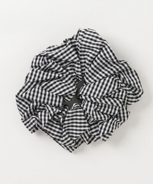 WC（ダブル シー）の「ギンガムチェックシュシュ（ヘアゴム・レディース・ブラック/ベージュ・FREE）」の3枚目の写真