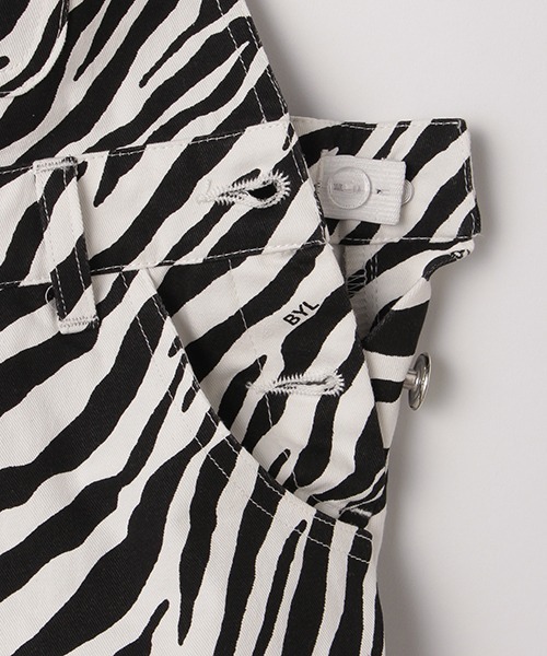 by LOVEiT（バイラビット）の「ショートオール（サロペット/オーバーオール・キッズ・アイボリー/ブラック/マルチ・120cm/130cm/140cm/150cm/160cm）」の10枚目の写真