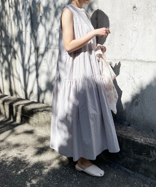 kivi（キヴィ）の「ティアードノースリーブマキシワンピ（ワンピース・レディース・ライトグレー/ブラック/ダークグリーン/オフホワイト/ブルー/ライトグリーン/レッド/グリーン・FREE）」の21枚目の写真