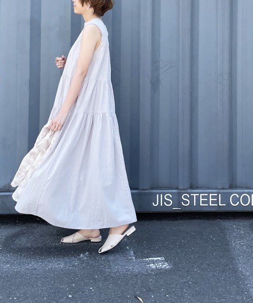 kivi（キヴィ）の「ティアードノースリーブマキシワンピ（ワンピース・レディース・ライトグレー/ブラック/ダークグリーン/オフホワイト/ブルー/ライトグリーン/レッド/グリーン・FREE）」の22枚目の写真