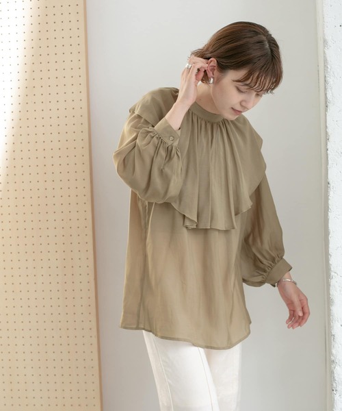 KBF（ケイビーエフ）の「つけ襟マルチWAYギャザーブラウス（シャツ/ブラウス・レディース・ベージュ系その他/ブラック/アイボリー・ONE）」の3枚目の写真