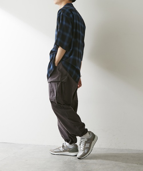 DISCOAT(ディスコート)の「リップストップカーゴパンツ(カーゴパンツ・メンズ・チャコールグレー/カーキ・MEDIUM/LARGE)」の7枚目の写真