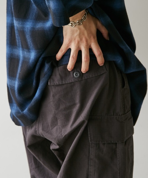 DISCOAT(ディスコート)の「リップストップカーゴパンツ(カーゴパンツ・メンズ・チャコールグレー/カーキ・MEDIUM/LARGE)」の10枚目の写真