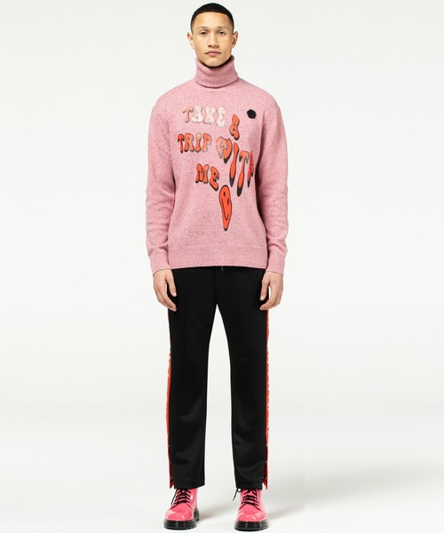 VIKTOR&ROLF(ヴィクター&ロルフ)の「VIKTOR&ROLF(ヴィクター&ロルフ)サイドラインジャージーパンツ/TAKE A TRIP JERSEY PANTS(その他パンツ・メンズ・ブラック・46/48/50)」の3枚目の写真