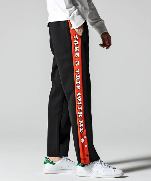 VIKTOR&ROLF(ヴィクター&ロルフ)の「VIKTOR&ROLF(ヴィクター&ロルフ)サイドラインジャージーパンツ/TAKE A TRIP JERSEY PANTS(その他パンツ・メンズ・ブラック・46/48/50)」の18枚目の写真