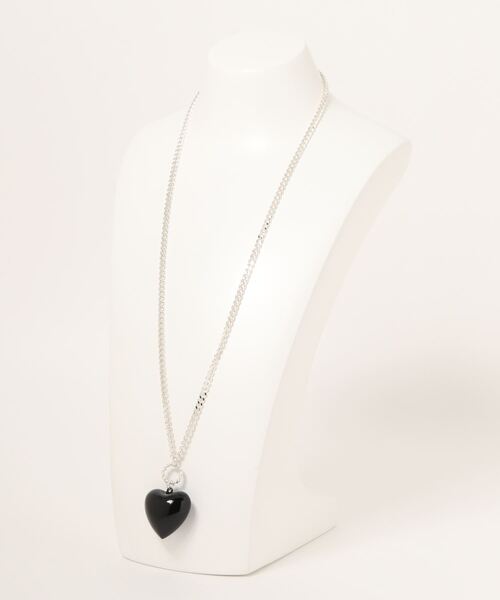 Casselini（キャセリーニ）の「Casselini(キャセリーニ)ビッグハートネックレス（ネックレス・レディース・ゴールド/ブラック/シルバー・FREE）」の5枚目の写真