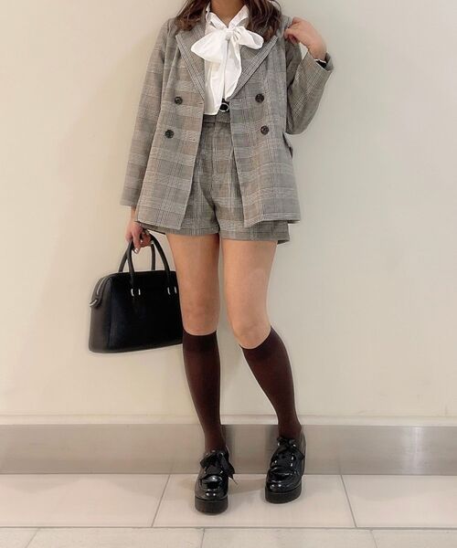 MAJESTIC LEGON(マジェスティックレゴン)の「クラシックテーラードジャケット(テーラードジャケット・レディース・アイボリー/ブラウン系その他2/モカ・SMALL/MEDIUM)」の7枚目の写真