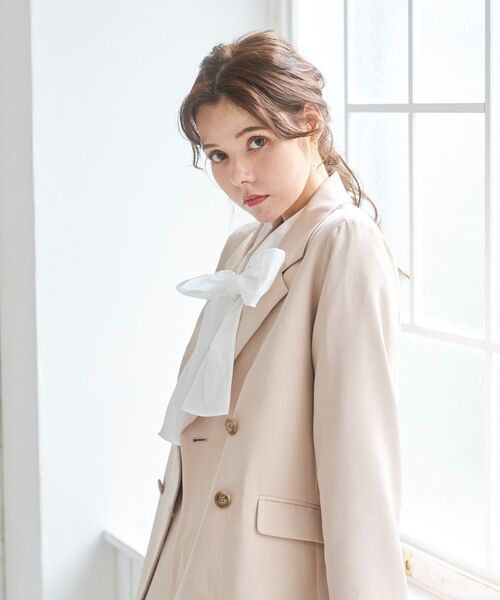 MAJESTIC LEGON(マジェスティックレゴン)の「クラシックテーラードジャケット(テーラードジャケット・レディース・アイボリー/ブラウン系その他2/モカ・SMALL/MEDIUM)」の11枚目の写真