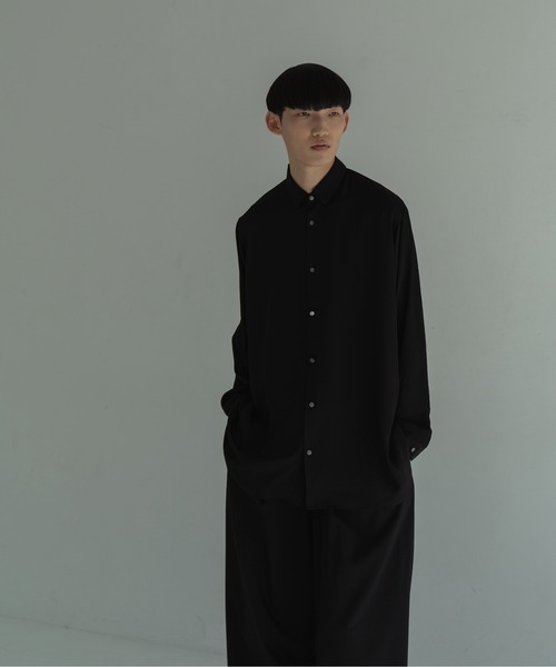 Utusiyo(ウツシヨ)の「oversized shirt 煙霞(シャツ/ブラウス・メンズ・ホワイト/ブラック・FREE)」の15枚目の写真