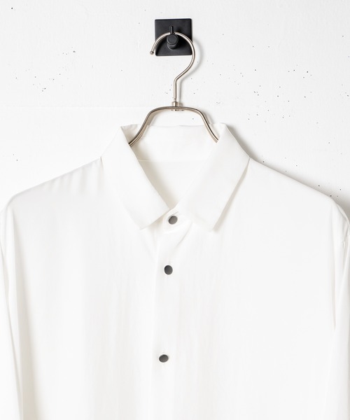 Utusiyo(ウツシヨ)の「oversized shirt 煙霞(シャツ/ブラウス・メンズ・ホワイト/ブラック・FREE)」の7枚目の写真