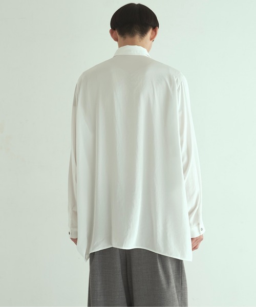 Utusiyo(ウツシヨ)の「oversized shirt 煙霞(シャツ/ブラウス・メンズ・ホワイト/ブラック・FREE)」の21枚目の写真