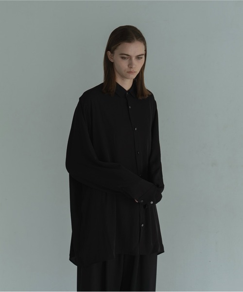 Utusiyo(ウツシヨ)の「oversized shirt 煙霞(シャツ/ブラウス・メンズ・ホワイト/ブラック・FREE)」の16枚目の写真