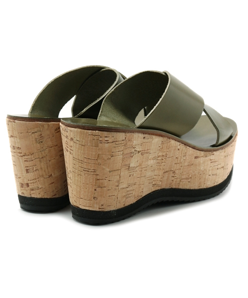 FABIO RUSCONI(ファビオルスコーニ)の「▼FABIO RUSCONI / クロス コルク ウェッジサンダル(サンダル・レディース・ホワイト/オリーブ・35/38/37/36)」の11枚目の写真