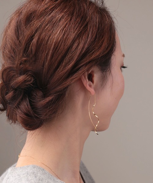 Manon's Selection(マノンズセレクション)の「ラインアメリカンピアス(ピアス(両耳用)・レディース・ゴールド/シルバー・ONE SIZE)」の7枚目の写真