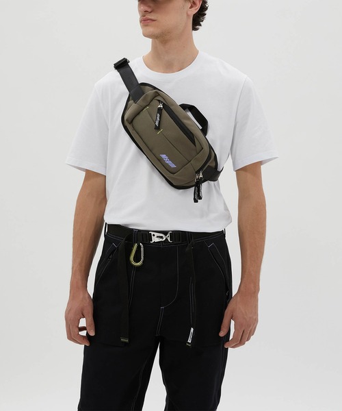 MSGM（エムエスジーエム）の「2WayZipボディバッグ（ボディバッグ 