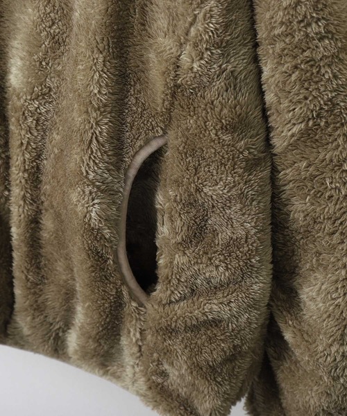 ZIP FIVE（ジップファイブ）の「【ZIP FIVE】ファーナイロン リバーシブルボアマウンテンパーカー（マウンテンパーカー・レディース・ホワイト×ブルー/ホワイト系/グレー系1/ベージュ系/ネイビー系/グレー系・X-LARGE/MEDIUM/LARGE）」の11枚目の写真