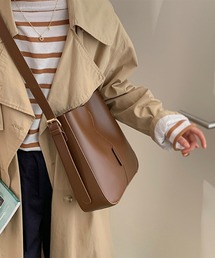 LA VORAGINE | ポーチ付き　ショルダーバッグ/トートバッグ(トートバッグ)