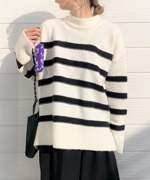 Q（キュー）の「Wボーダーニット（ニット/セーター・レディース・ブラック/アイボリー・MEDIUM）」の2枚目の写真