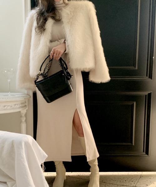 NANING9（ナンニング）の「NANING9 ラウンドファージャケット（その他アウター・レディース・ブラック/グレー/クリーム・FREE）」の7枚目の写真