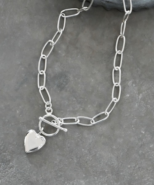 Editors Draw（エディターズドロー）の「ハート・キー　Brassチェーンネックレス（ネックレス・レディース・シルバー/シルバー系その他・ONE SIZE）」の2枚目の写真