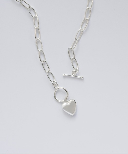 Editors Draw（エディターズドロー）の「ハート・キー　Brassチェーンネックレス（ネックレス・レディース・シルバー/シルバー系その他・ONE SIZE）」の3枚目の写真